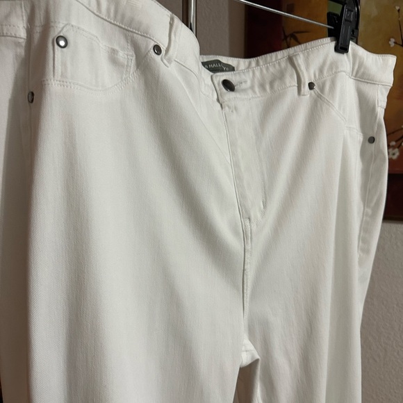 Kate & Mallory white cropped jeans plus size 2X - Picture 4 of 8